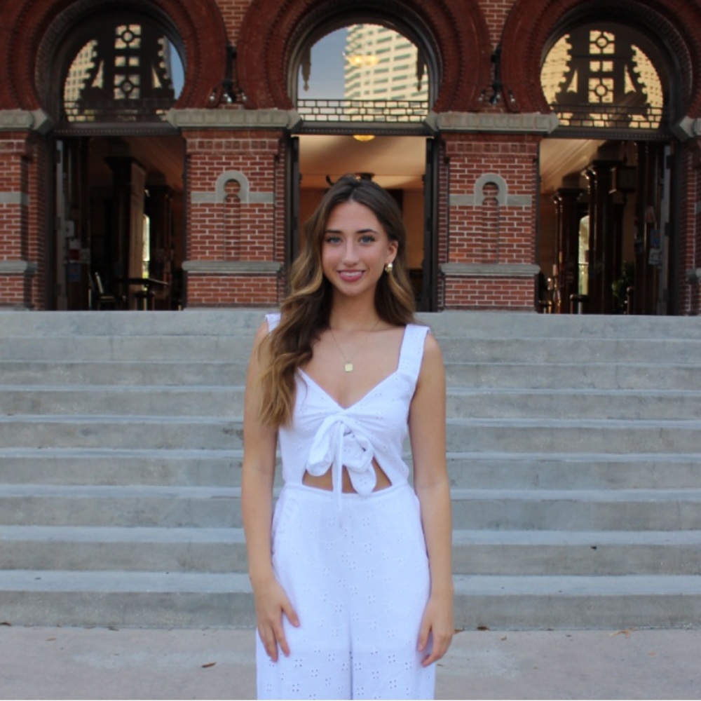 Meet your Posher, Maggie lewis